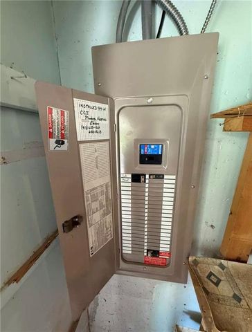 1402 Cherokee Street, Leavenworth, KS 66048