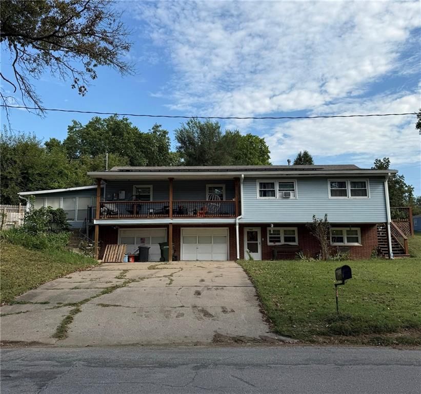 1402 Cherokee Street, Leavenworth, KS 66048