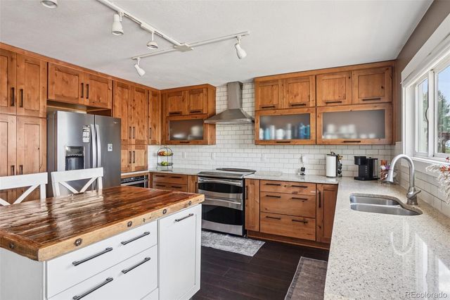 13611 Wrangler Way, Mead, CO 80542