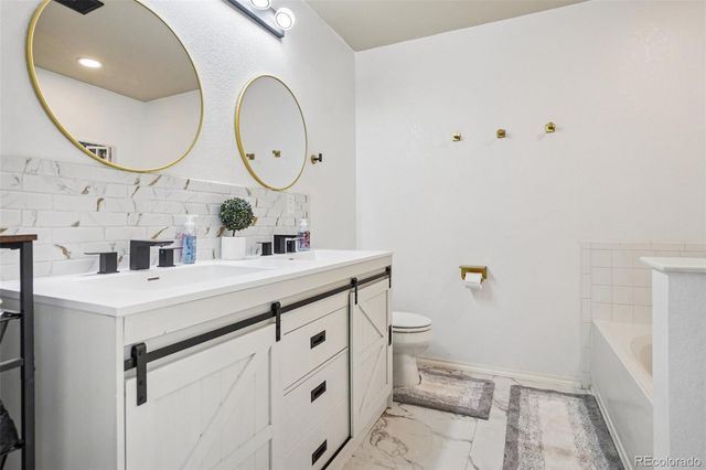 13611 Wrangler Way, Mead, CO 80542