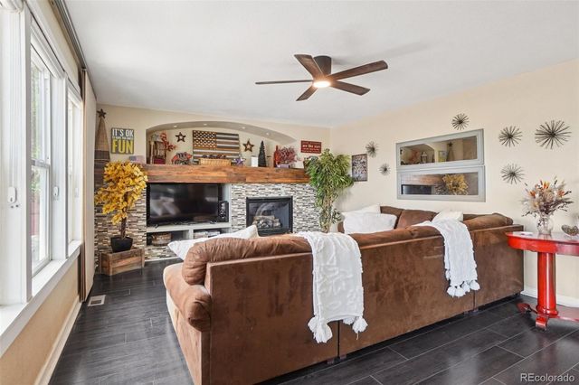 13611 Wrangler Way, Mead, CO 80542