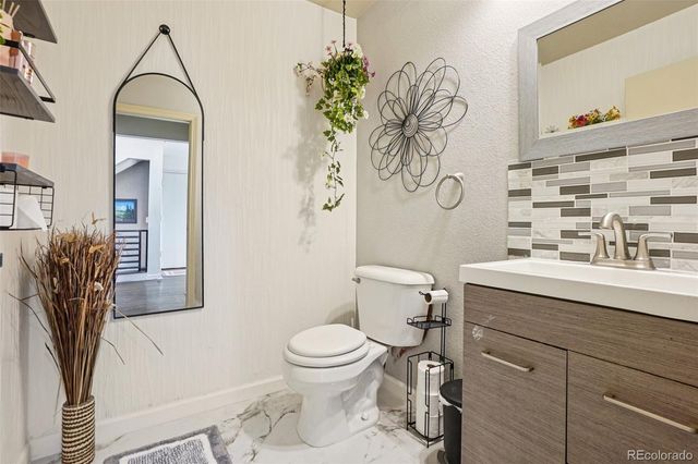 13611 Wrangler Way, Mead, CO 80542