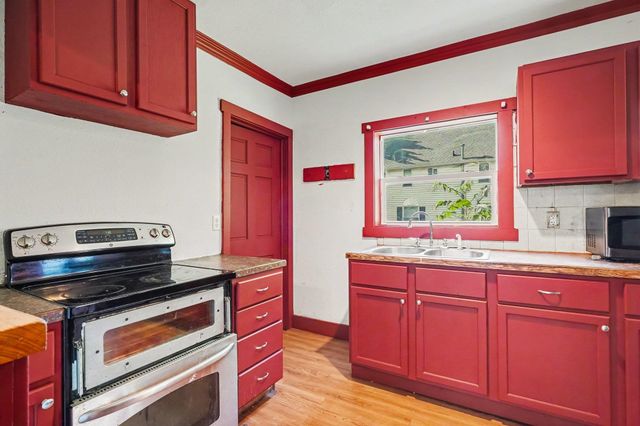 512 S Kinney Avenue, Mount Pleasant, MI 48858