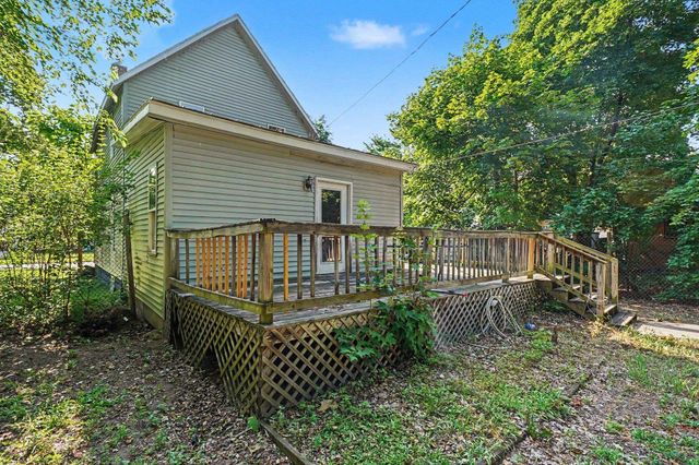 512 S Kinney Avenue, Mount Pleasant, MI 48858