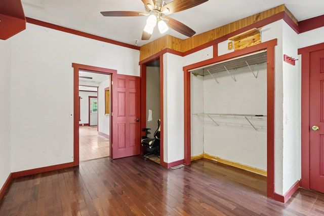 512 S Kinney Avenue, Mount Pleasant, MI 48858