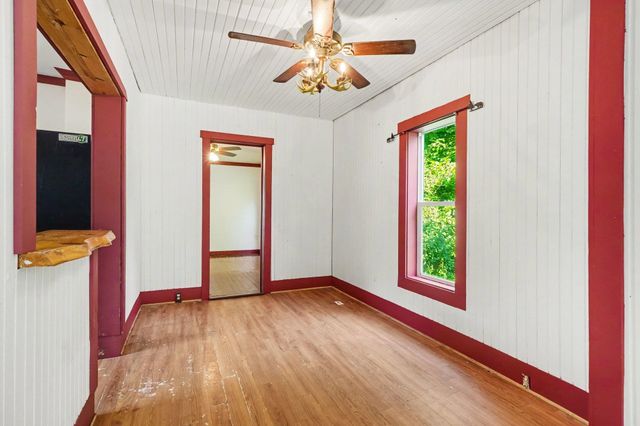 512 S Kinney Avenue, Mount Pleasant, MI 48858