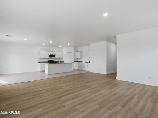 16565 W CHRISTY Drive, Surprise, AZ 85388