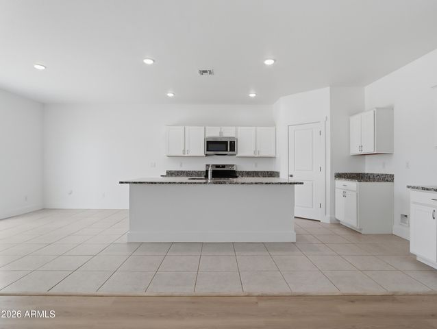 16565 W CHRISTY Drive, Surprise, AZ 85388