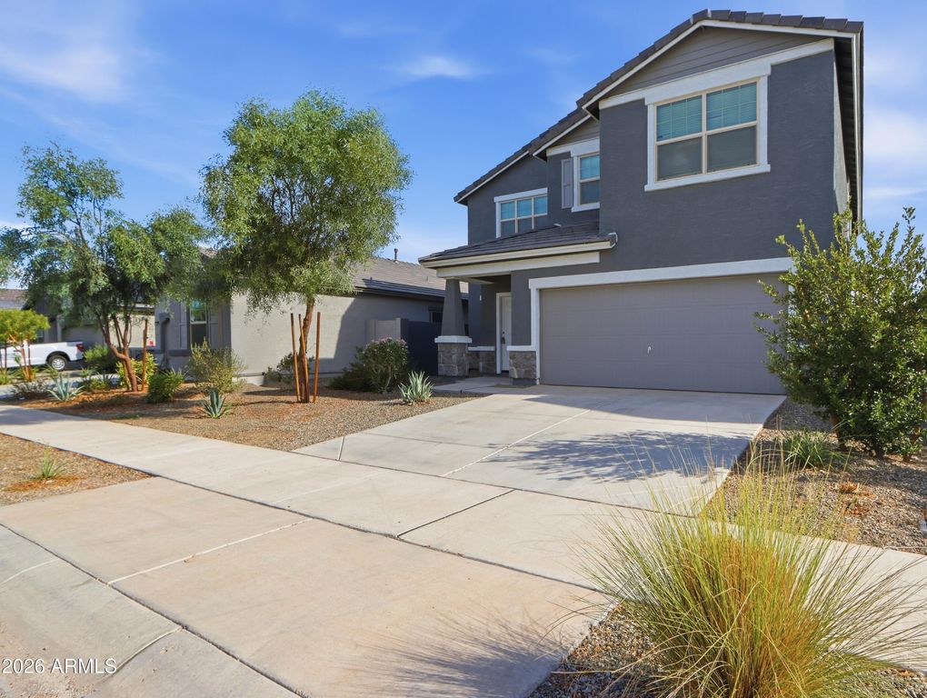 16565 W CHRISTY Drive, Surprise, AZ 85388 — photo 2