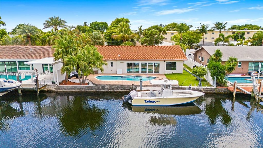 370 SE 12th Avenue, Pompano Beach, FL 33060