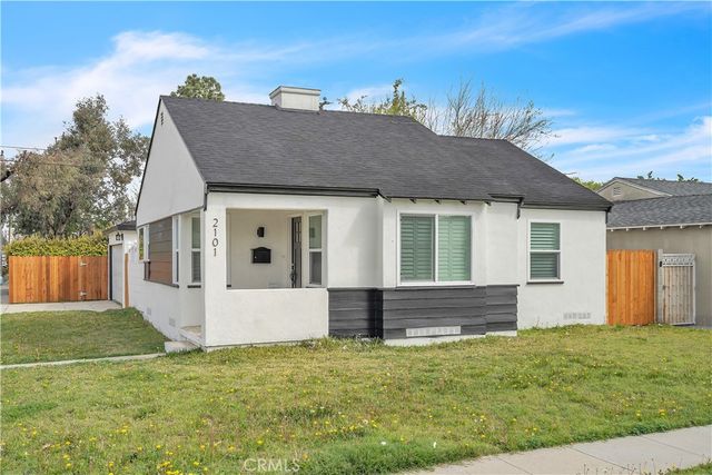 2101 E 63rd St, Long Beach, CA 90805