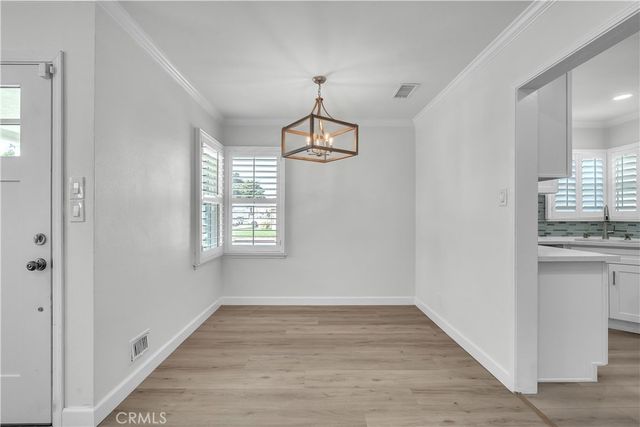 2101 E 63rd St, Long Beach, CA 90805