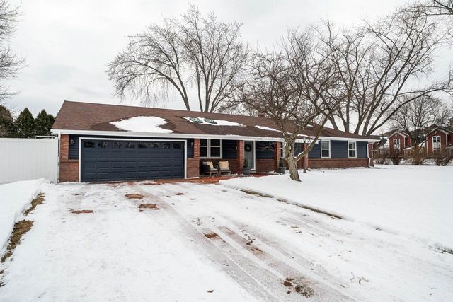 5975 W Green Brook DRIVE, Brown Deer, WI 53223