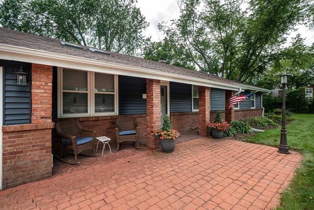 5975 W Green Brook DRIVE, Brown Deer, WI 53223