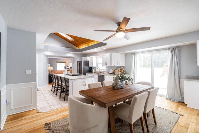 5975 W Green Brook DRIVE, Brown Deer, WI 53223