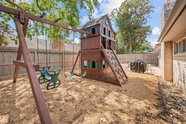 9411 Claridge Drive, Houston, TX 77031