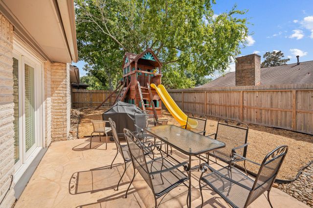 9411 Claridge Drive, Houston, TX 77031