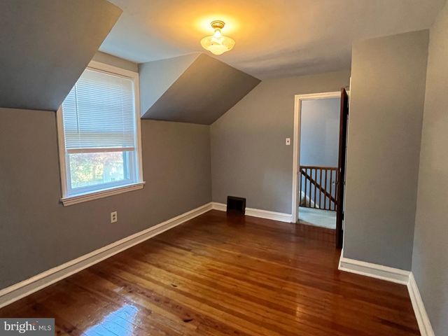 8012 HALSTEAD ST, Philadelphia, PA 19111