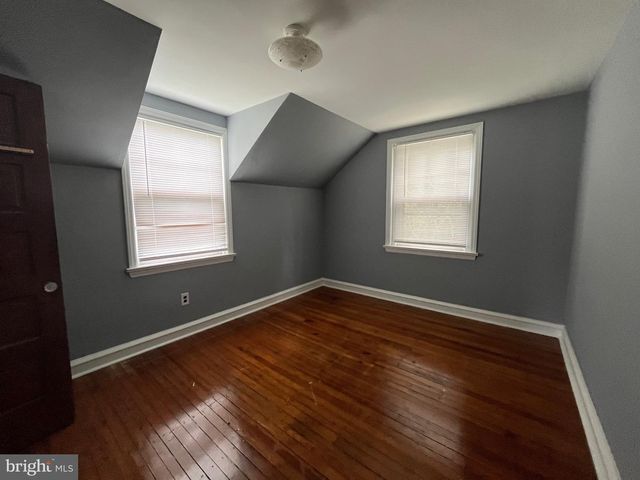 8012 HALSTEAD ST, Philadelphia, PA 19111