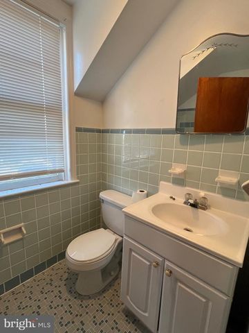 8012 HALSTEAD ST, Philadelphia, PA 19111