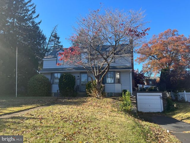 8012 HALSTEAD ST, Philadelphia, PA 19111