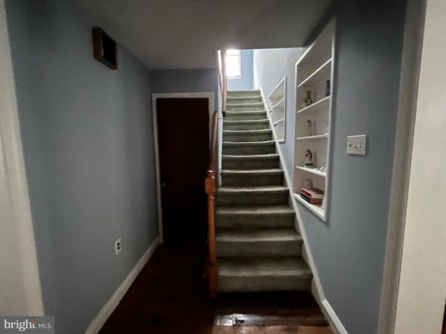 8012 HALSTEAD ST, Philadelphia, PA 19111