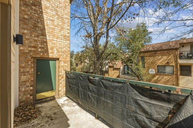 2301 Balsam Drive M209, Arlington, TX 76006