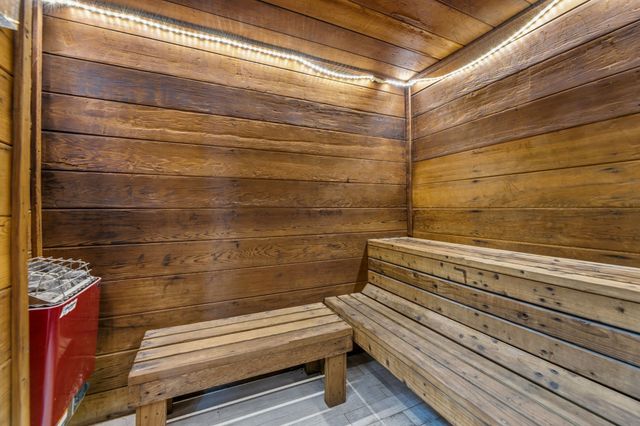 2301 Balsam Drive M209, Arlington, TX 76006