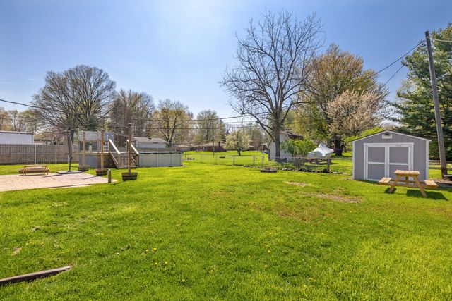 39259 N Blom Drive, Harrison Township, MI 48045