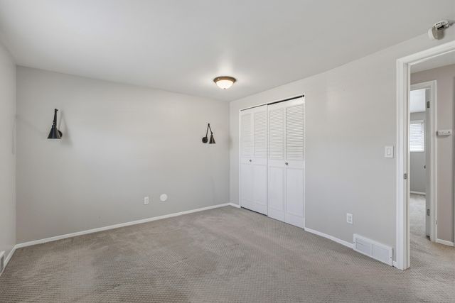 39259 N Blom Drive, Harrison Township, MI 48045