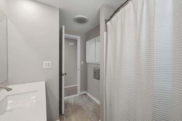 39259 N Blom Drive, Harrison Township, MI 48045