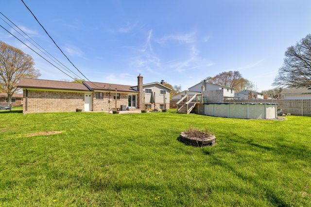 39259 N Blom Drive, Harrison Township, MI 48045