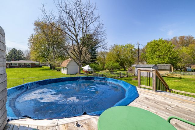 39259 N Blom Drive, Harrison Township, MI 48045