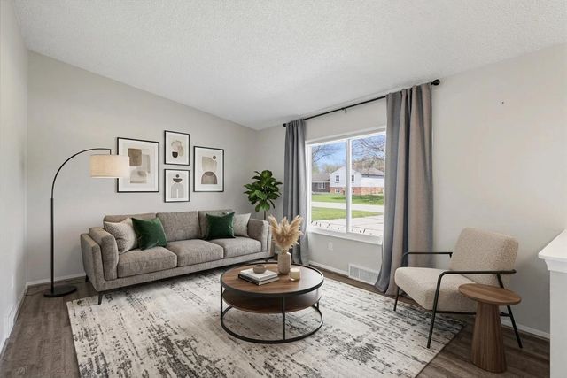 39259 N Blom Drive, Harrison Township, MI 48045