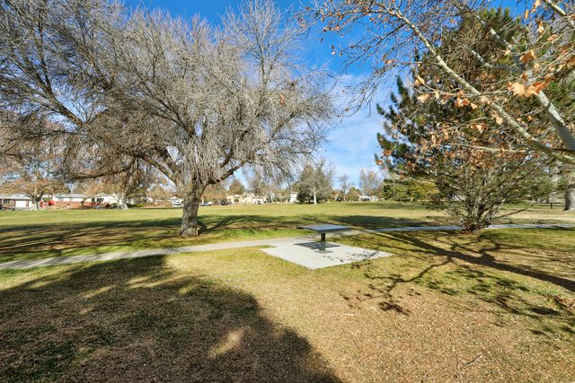 3704 Cheraz Road NE, Albuquerque, NM 87111