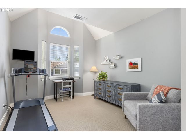 12398 Sw MEADER Way, Beaverton, OR 97008