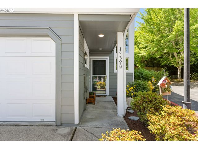 12398 Sw MEADER Way, Beaverton, OR 97008
