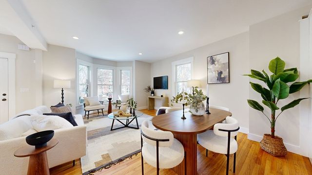 88 Line St 88, Somerville, MA 02143