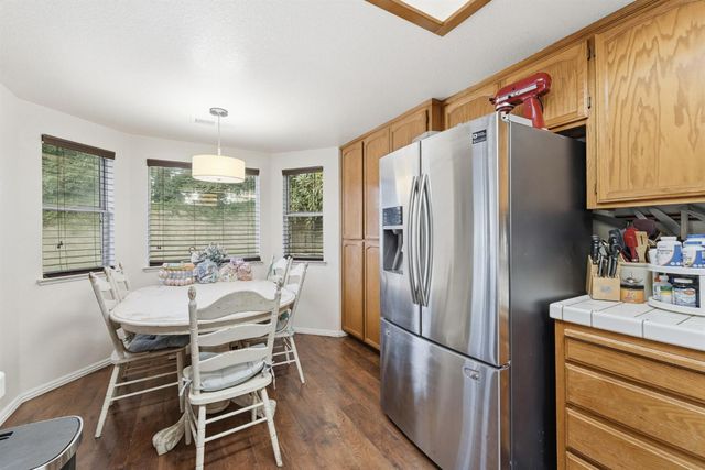 1577 Anconia St, Oakdale, CA 95361