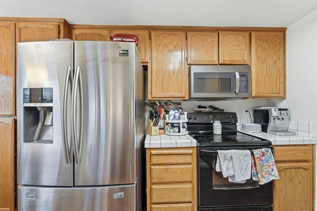 1577 Anconia St, Oakdale, CA 95361