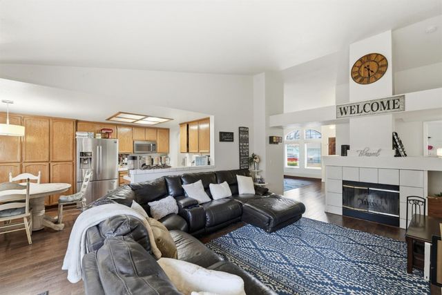 1577 Anconia St, Oakdale, CA 95361