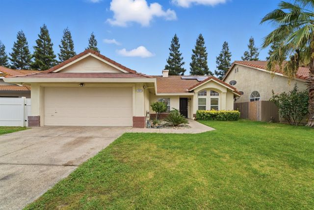 1577 Anconia St, Oakdale, CA 95361