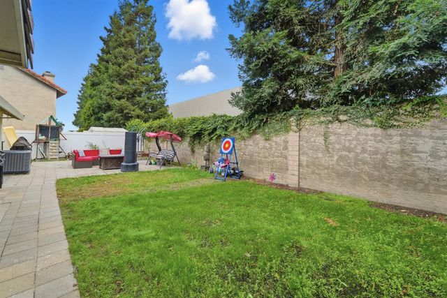 1577 Anconia St, Oakdale, CA 95361