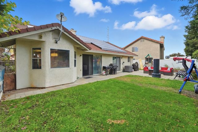 1577 Anconia St, Oakdale, CA 95361