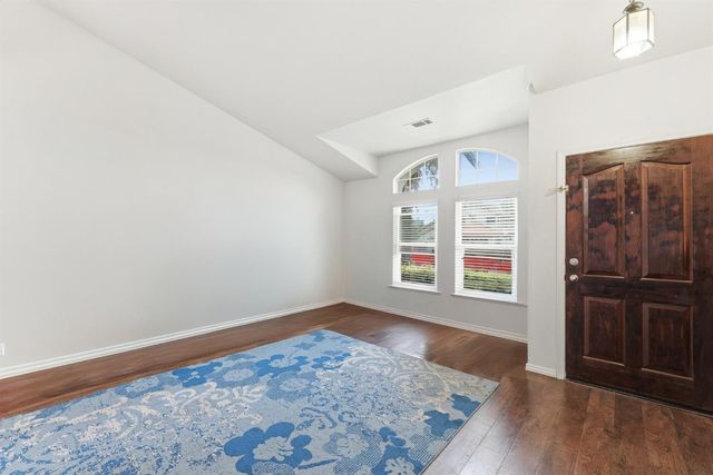 1577 Anconia St, Oakdale, CA 95361