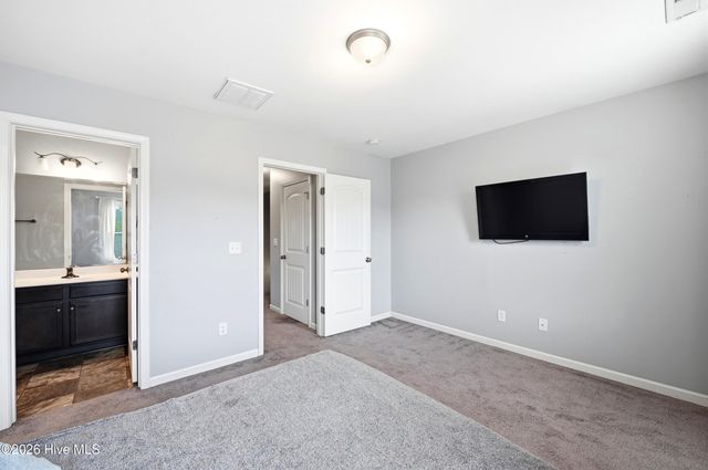 3023 N Rocklund Court, Wilmington, NC 28409