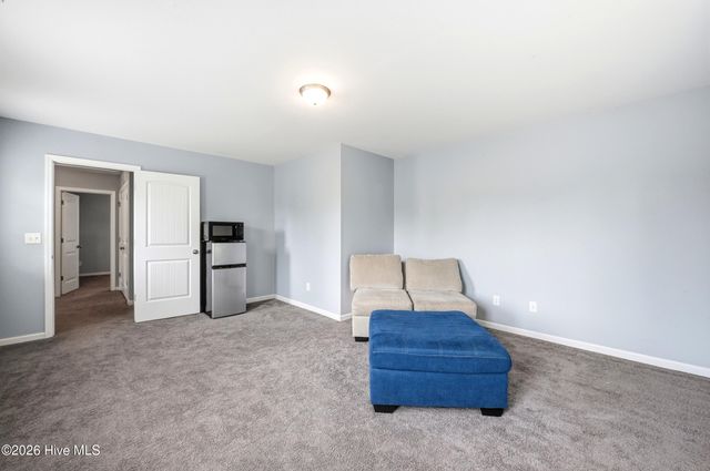 3023 N Rocklund Court, Wilmington, NC 28409