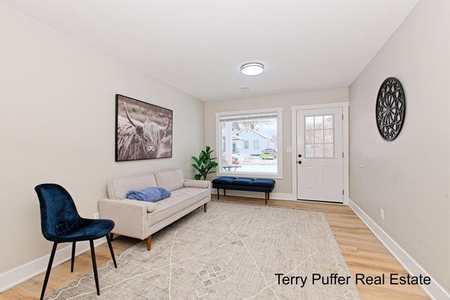 1221 Sanford Street, Muskegon City, MI 49441