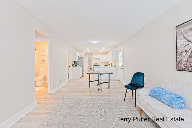 1221 Sanford Street, Muskegon City, MI 49441