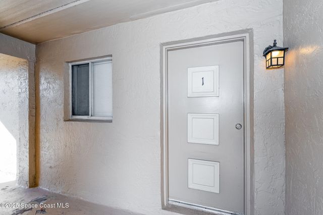 204 W Seminole Avenue 1, Melbourne, FL 32901
